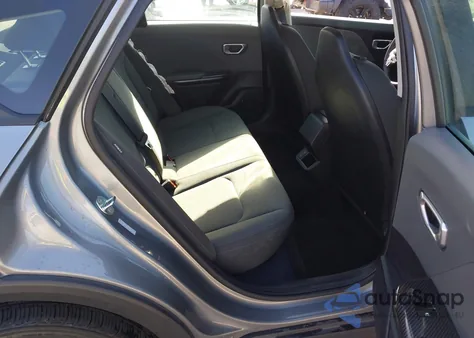 2025 Kia K4 Lxs from USA, damaged, VIN 3KPFT4DE8SE046054